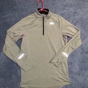 Men’s Nike running 1/4-zip